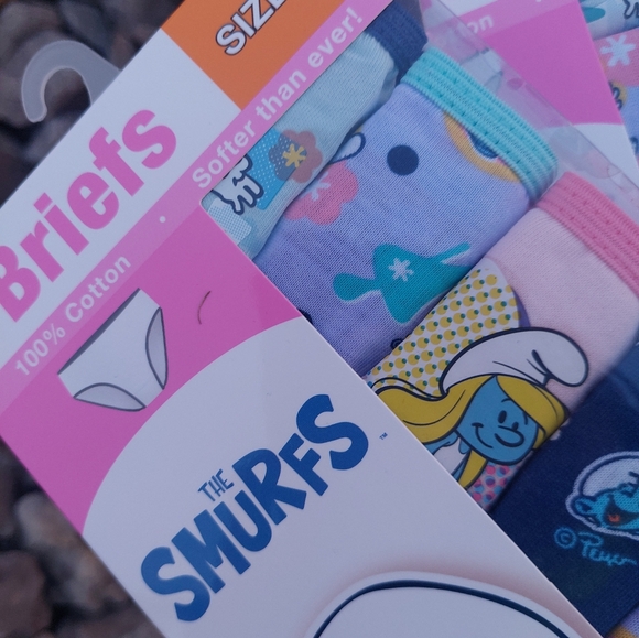 Lot Of 21 " The Smurfs" Briefs Panties New In Box 3 Boxes Size 6 - Picture 2 of 3
